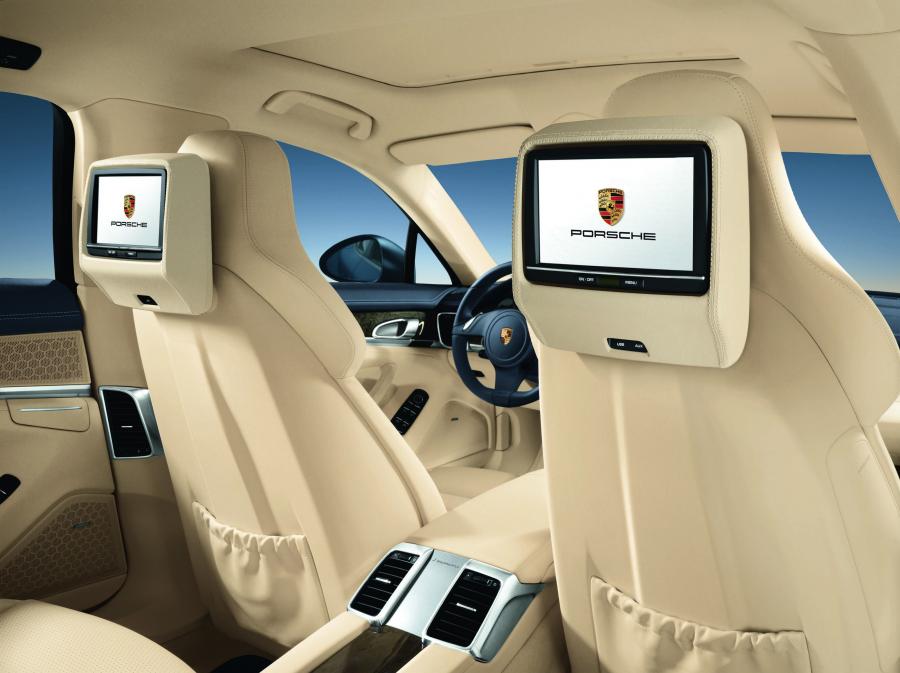  Porsche Panamera 2009 года  (фото 41 из 144)